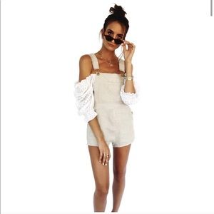 SSO black linen shorts romper size small